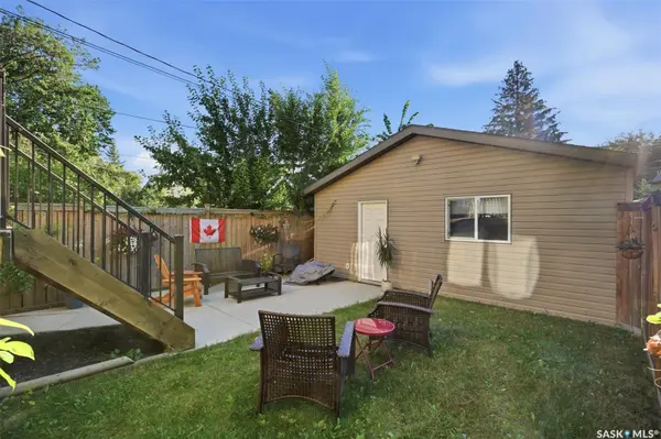 2136 B Lorne AVENUE, Saskatoon, SK S7J 0R5