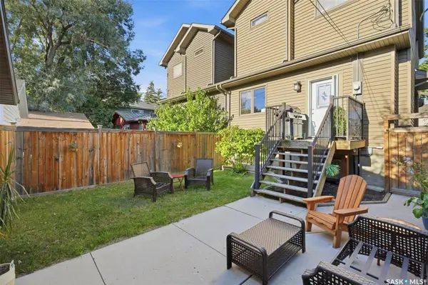 2136 B Lorne AVENUE, Saskatoon, SK S7J 0R5