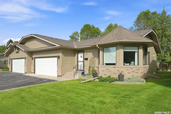420 Heritage CRESCENT #126, Saskatoon, SK S7H 5P3