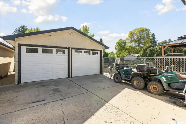 2121 Richardson ROAD, Saskatoon, SK S7L 4B9