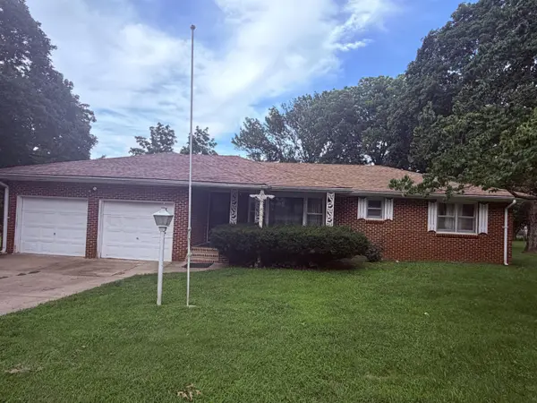 506 Garfield ST, Greenfield, MO 65661