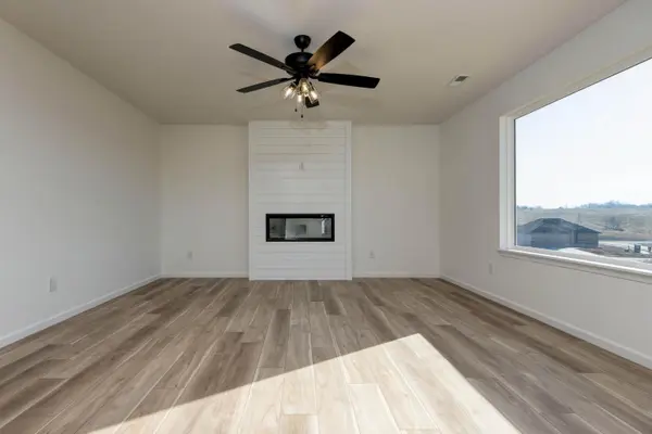 5270 W Josh ST, Springfield, MO 65802