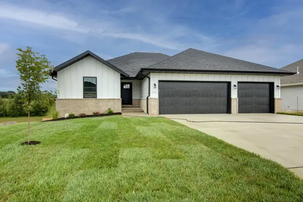 2204 S Grassmier RD #Lot 33, Ozark, MO 65721
