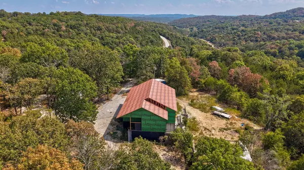 855 El Monte RD, Branson, MO 65616