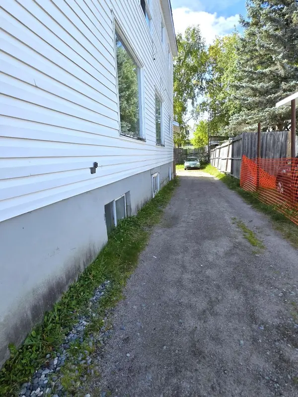 99 Duncan AVE S, Kirkland Lake, ON P2N 1Y2