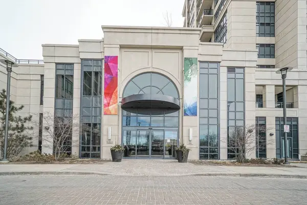 2 Eva RD #2222, Toronto W08, ON M9C 0A9