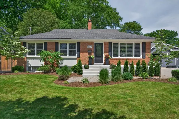 603 Cornick DR,  Burlington,  ON L7R 3A9