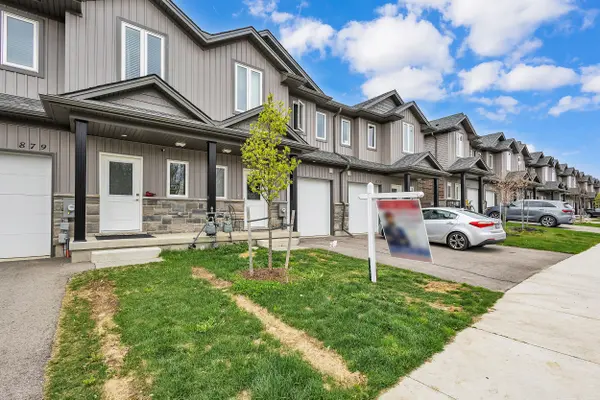 877 Edinburgh DR, Woodstock, ON N4T 0M5