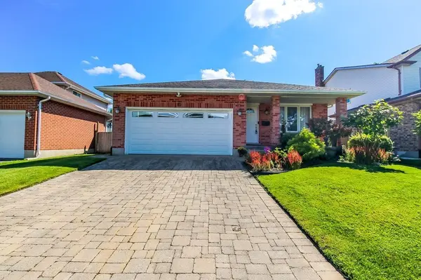 83 Martinet AVE, London East, ON N5V 4B7