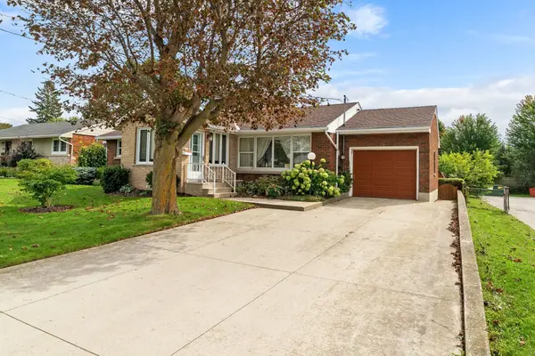 78 Blake ST E, Goderich, ON N7A 1C8