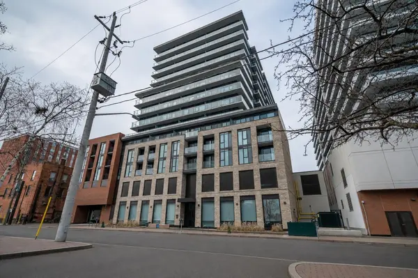 1 Jarvis ST #1219, Hamilton, ON L8R 3J2