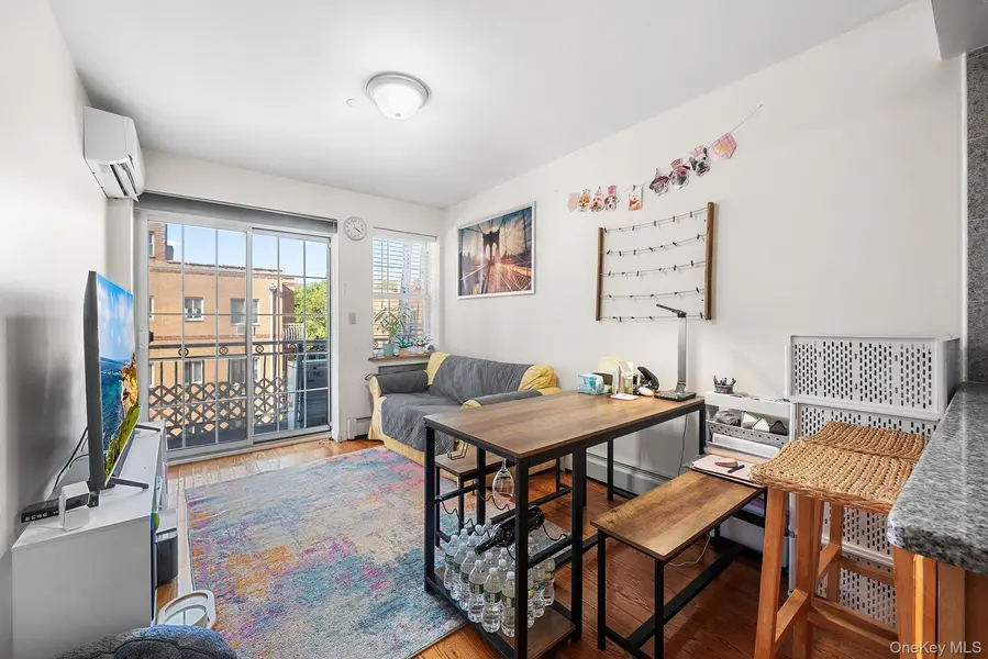 139-39 35th AVE #3E, Flushing, NY 11354