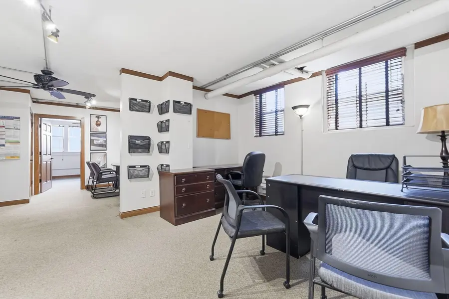 2545 Garfield AVE #101, Minneapolis, MN 55405