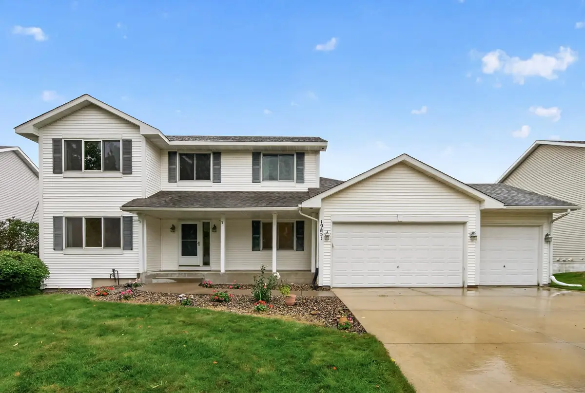 19851 Executive PATH, Farmington, MN 55024