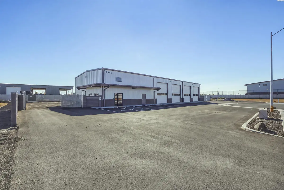 1342 Saint Helens St., Pasco, WA 99301