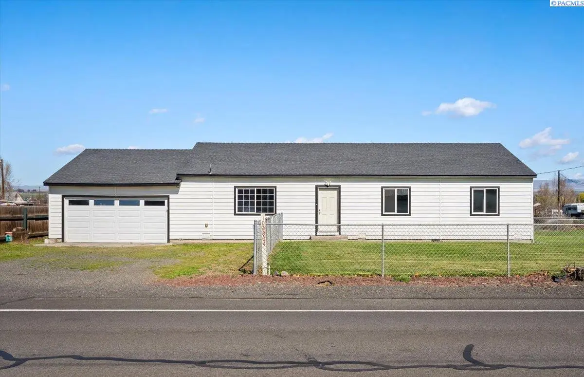 104804 W OIE, Prosser, WA 99350