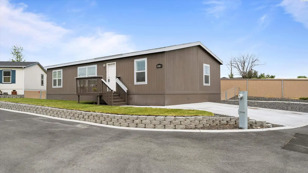 3517 Road 84, 106C, Pasco, WA 99301