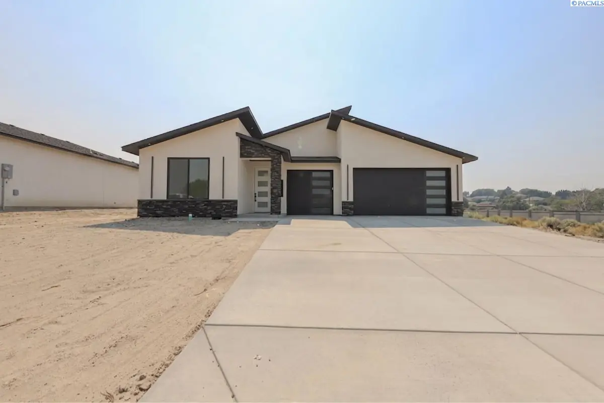 4114 S Kingwood st, Kennewick, WA 99337
