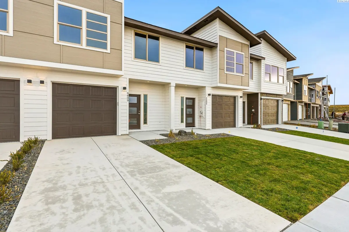 4609 Road 114, Pasco, WA 99301