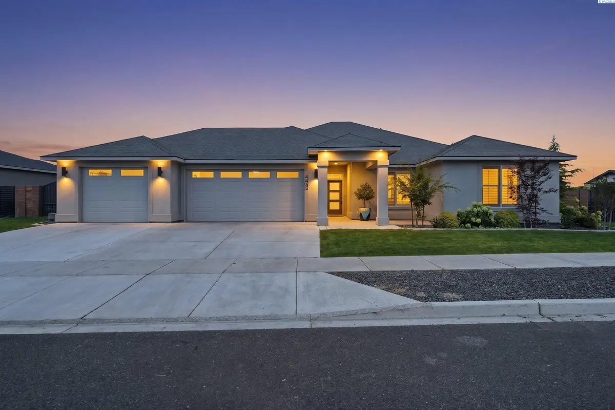 4453 Lolo Way, Richland, WA 99352