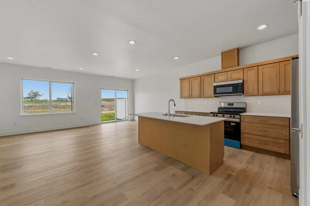4505 Road 114, Pasco, WA 99301