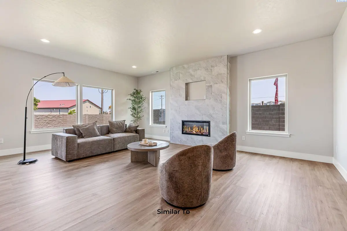7505 Grapevine Ct, West Richland, WA 99353