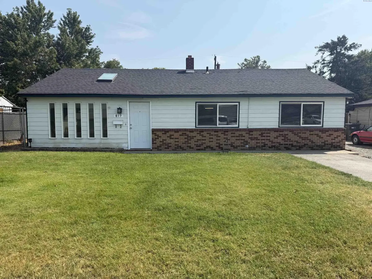 817 S Garfield St., Kennewick, WA 99336