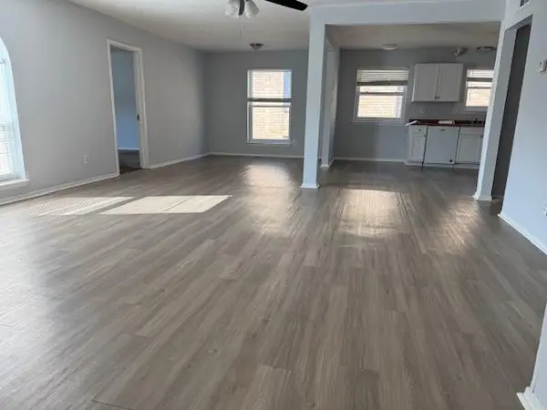 6000 Westridge Lane #802, Fort Worth, TX 76116