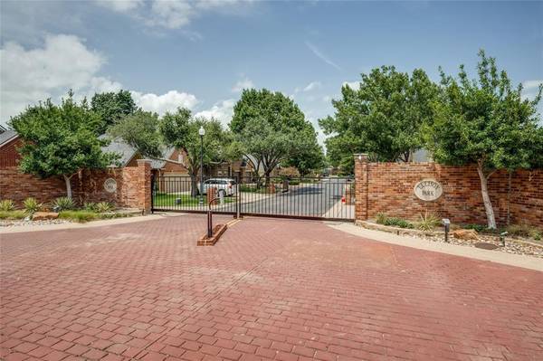 1105 Ellison Park Circle, Denton, TX 76205