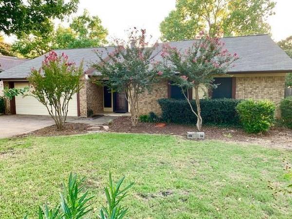 2931 Kimberly Drive, Grapevine, TX 76051