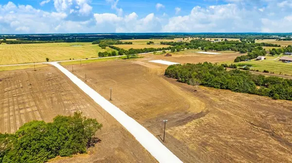 27 PRIVATE ROAD 24943, Brookston, TX 75421