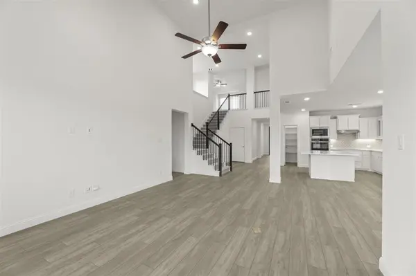 1005 Cumberland Drive, Justin, TX 76247