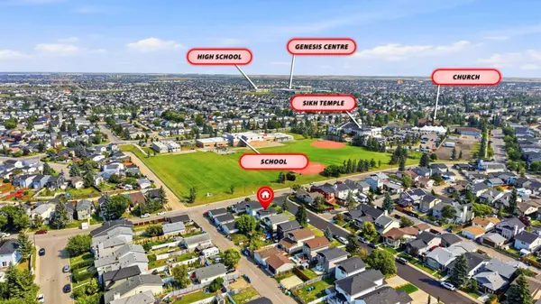 9 Martindale CRES NE, Calgary, AB T3J2W4
