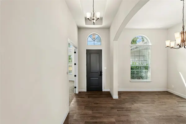 112 Haven CV, Hutto, TX 78634