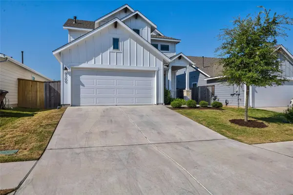 8309 McKamy DR, Austin, TX 78744