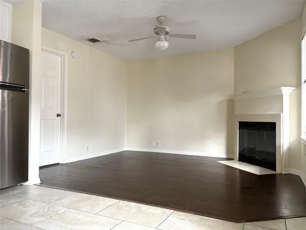 502 W 17th ST #B, Austin, TX 78701
