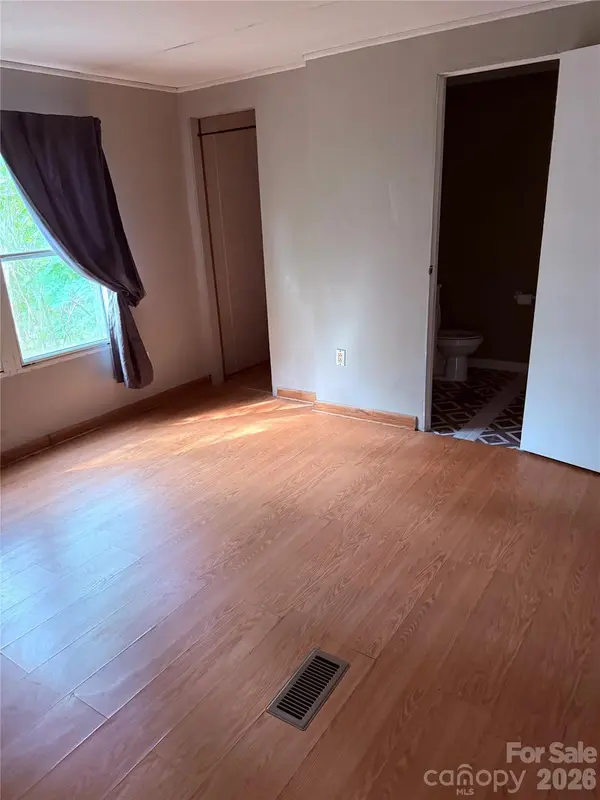 20 Clay Vessel TRL, Candler, NC 28715