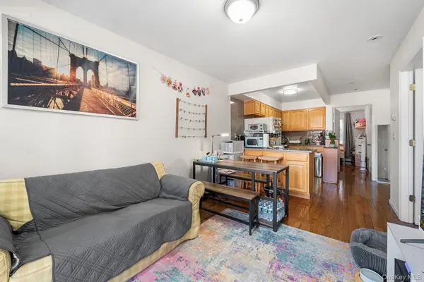139-39 35th AVE #3E, Flushing, NY 11354