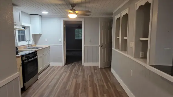 8003 HILLMAN AVE, Punta Gorda, FL 33982