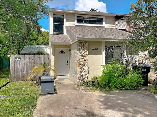 2832 HUNT CLUB LN, Orlando, FL 32826