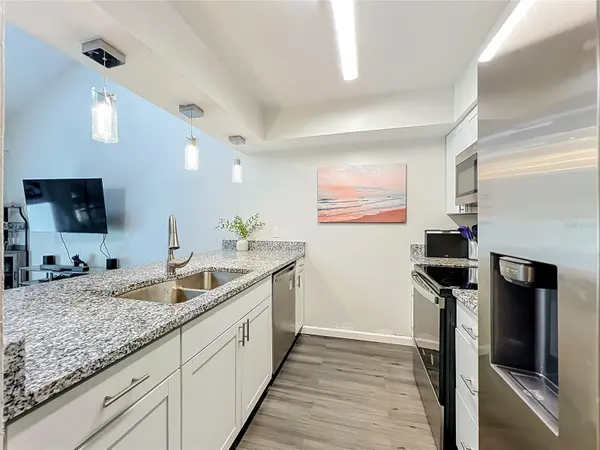 2832 HUNT CLUB LN, Orlando, FL 32826