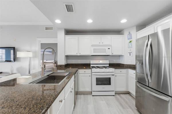 7603 HERITAGE CROSSING WAY #202, Reunion, FL 34747