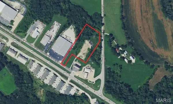 319 Ww Industrial Park DR, Washington, MO 63090