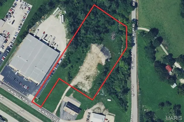 319 Ww Industrial Park DR, Washington, MO 63090