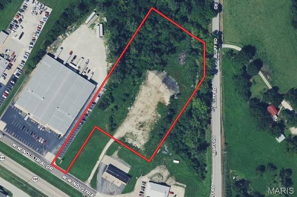 319 Ww Industrial Park DR, Washington, MO 63090