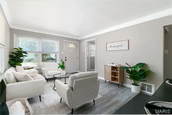 609 Belmont PL, St Louis, MO 63135