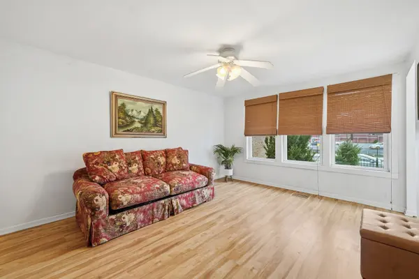 4555 S HALSTED ST, Chicago, IL 60609