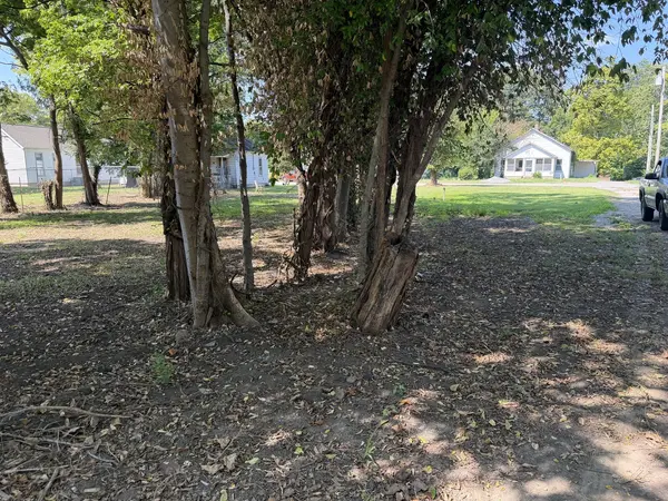 406 Filmore ST, Metropolis, IL 62960