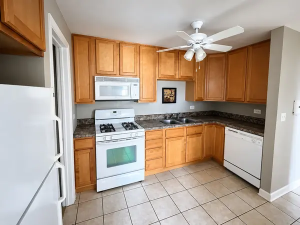 9307 W Irving Park RD #20, Schiller Park, IL 60176