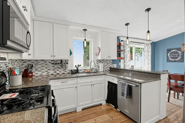 3203 Thompson RD, Wonder Lake, IL 60097